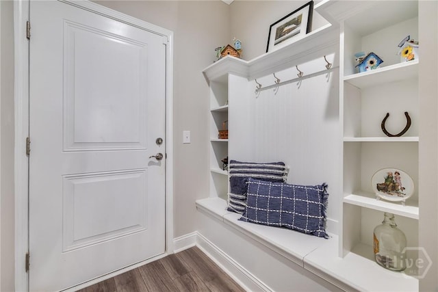 139 Harvest Hl, Pooler, GA 31322 - mudroom with dark wood-style floors and baseboards