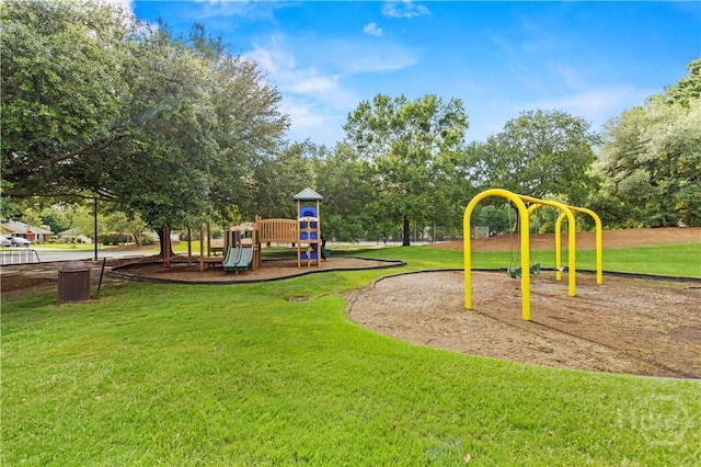 41 Patriot Dr, Richmond Hill, GA 31324 - community play area featuring a yard