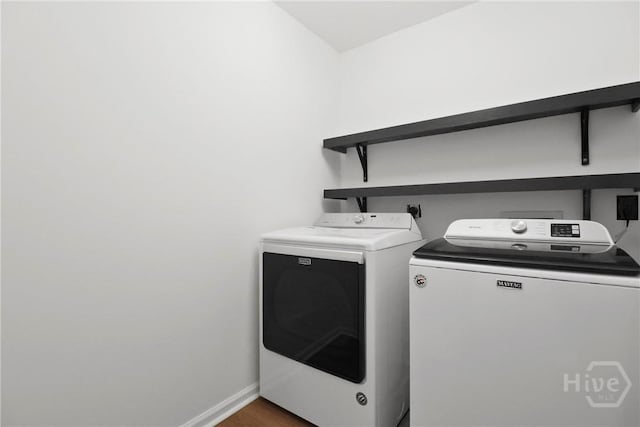 115 Yellow Jasmine Ct, Pooler, GA 31322 - laundry area featuring independent washer and dryer and baseboards