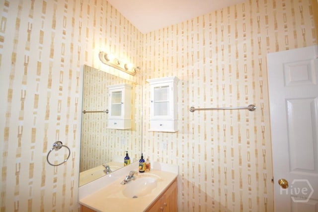 2 Jasmine Xing, Savannah, GA 31405 - bathroom with wallpapered walls and vanity