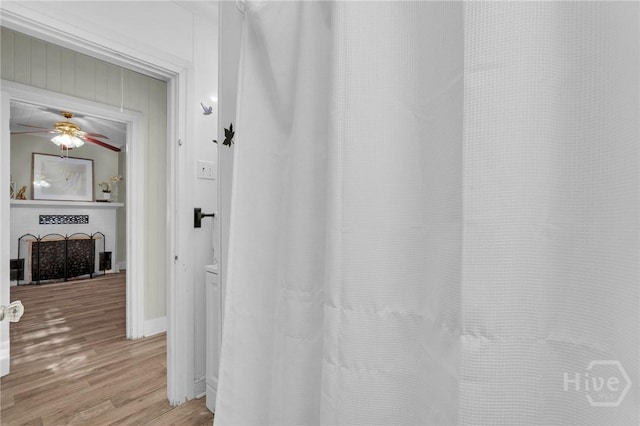 345 Magnolia St, Richmond Hill, GA 31324 - hall featuring light wood-style flooring and baseboards