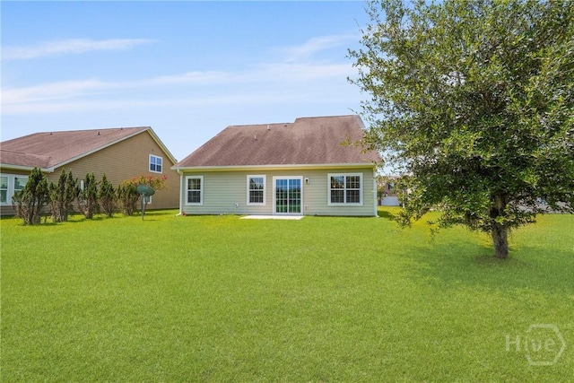 121 Belle Gate Dr, Pooler, GA 31322 - rear view of house featuring a yard