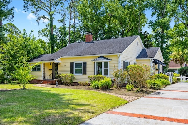131 Columbus Dr, Savannah, GA 31405 - photo 1