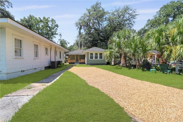 1315 E 38th St, Savannah, GA 31404 - photo 6