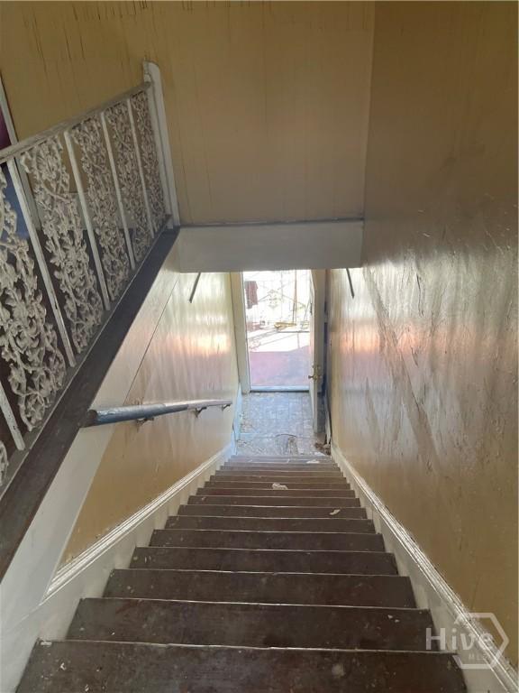 516 W 39th St, Savannah, GA 31415 - photo 4