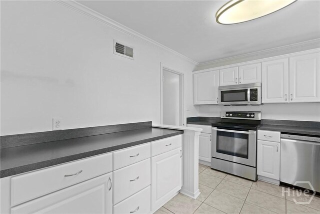 218 E 65th St, Savannah, GA 31405 - photo 7
