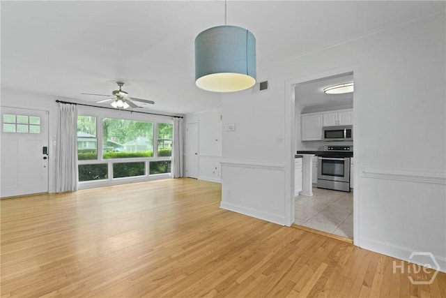 218 E 65th St, Savannah, GA 31405 - photo 17