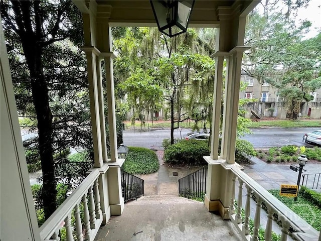118 E Gaston St, Savannah, GA 31401 - photo 3