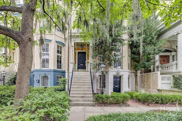 118 E Gaston St, Savannah, GA 31401 - photo 1