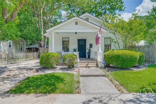 1208 E 52nd St, Savannah, GA 31404 - photo 1