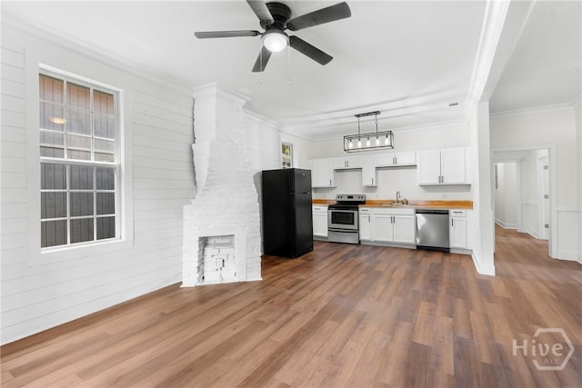 807 W 52nd St, Savannah, GA 31405 - photo 4