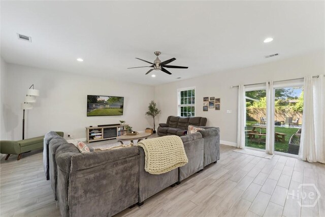 2327 Toussaint Ave, Savannah, GA 31404 - photo 8