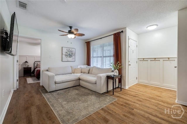 401 N Cromwell Rd Unit S7, Savannah, GA 31410 - photo 2
