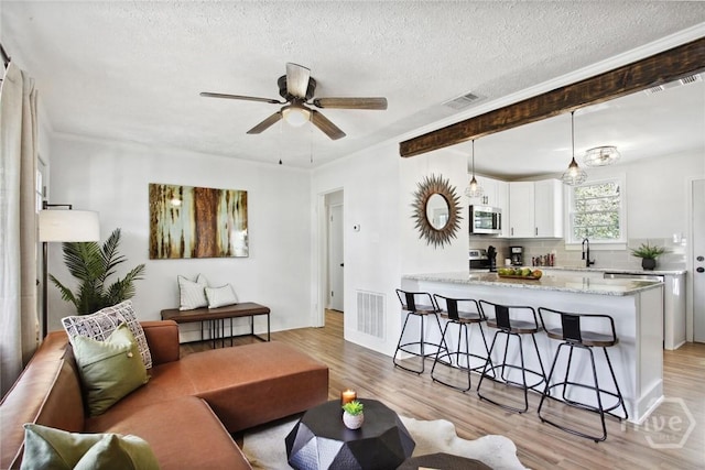 19 Arline Dr, Savannah, GA 31406 - photo 2