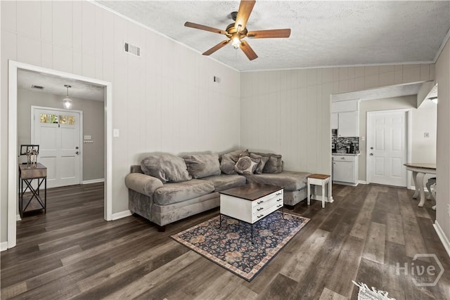 104 E Welwood Dr, Savannah, GA 31419 - photo 13