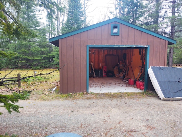 view of outbuilding