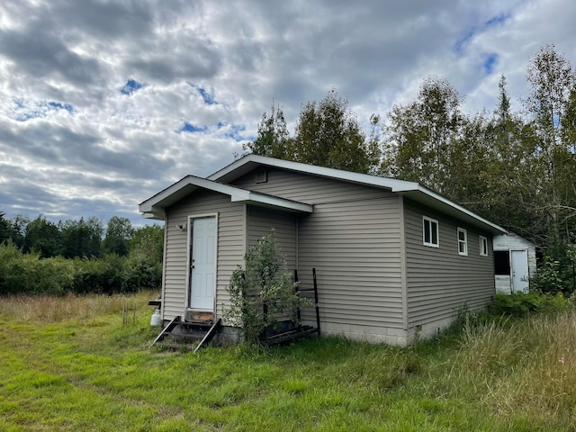 view of side of property