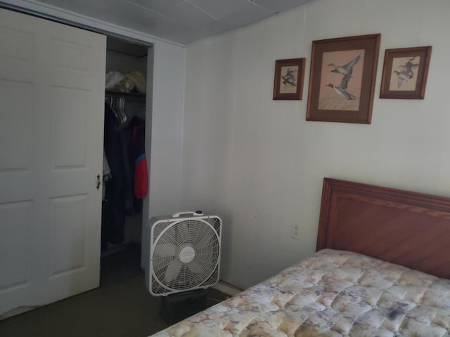 bedroom with a closet