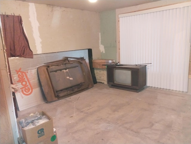 view of unfurnished living room