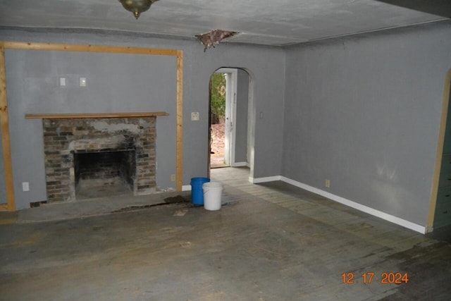 view of unfurnished living room