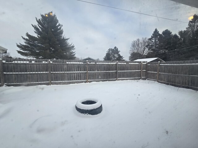 view of yard with a water view