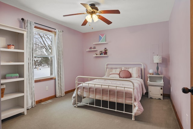 bedroom featuring carpet floors and ceiling fan