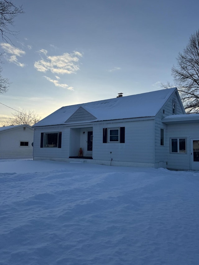 view of front of house