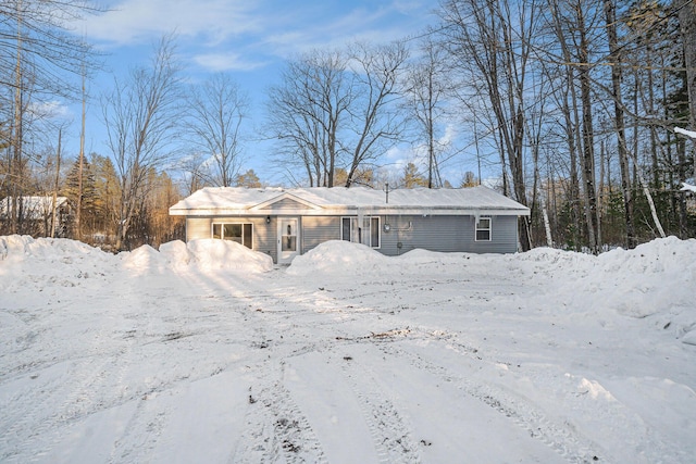 view of front of home