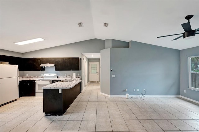6245 6th Pl, Vero Beach, FL 32968 - kitchen featuring white appliances, a peninsula, vaulted ceiling, under cabinet range hood, and ceiling fan