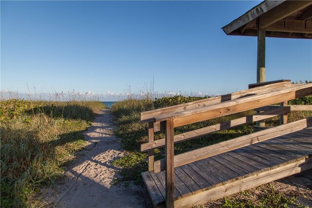 1821 Mooringline Dr Unit 3G, Vero Beach, FL 32963 - surrounding community