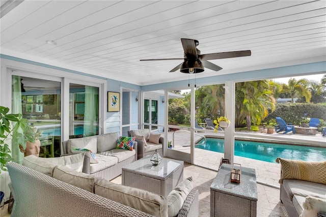 view of sunroom / solarium