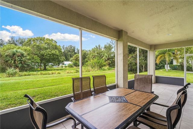 view of sunroom / solarium