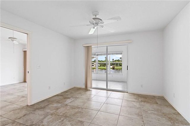 empty room featuring ceiling fan