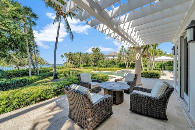 707 Grove Pl, Vero Beach, FL 32963 - view of patio / terrace featuring a pergola and a pool with connected hot tub