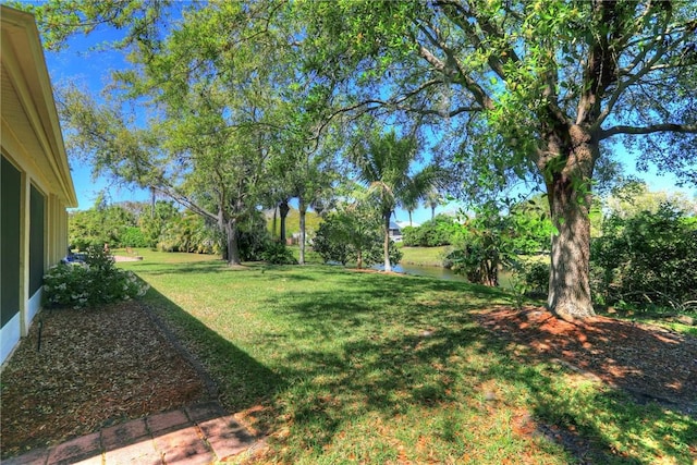 view of yard featuring a water view