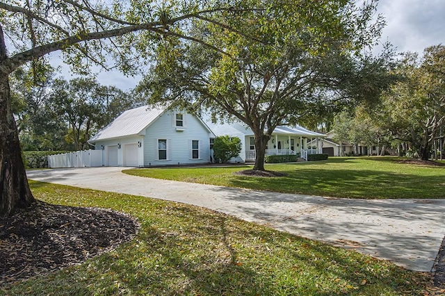 exterior space featuring a lawn