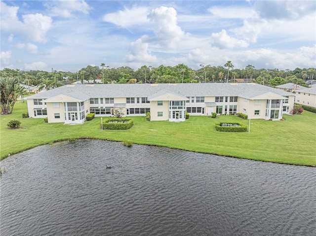 231 N Grove Isle Cir Unit 231, Vero Beach, FL 32962 - view of subject property featuring a large body of water