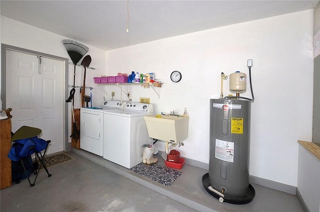2440 88th Ave, Vero Beach, FL 32966 - laundry room featuring water heater and independent washer and dryer