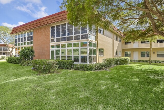 41 Woodland Dr Unit 102, Vero Beach, FL 32962 - view of property