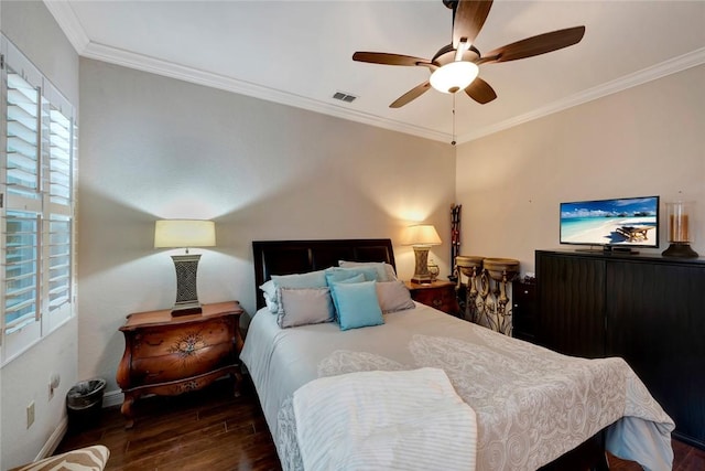 1781 Belmont Cir SW, Vero Beach, FL 32968 - bedroom with wood finished floors, ornamental molding, and ceiling fan