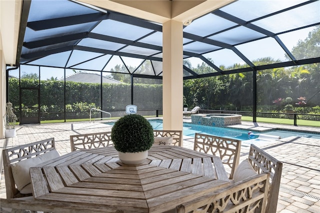 1205 Isla Verde Sq, Vero Beach, FL 32963 - view of patio / terrace with a pool with connected hot tub and a lanai