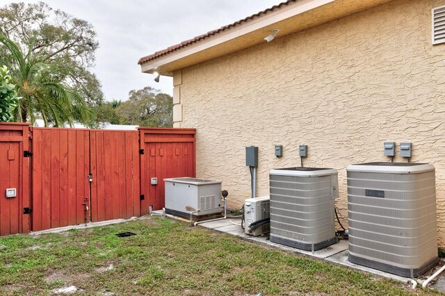 2206 Avilla Ave, Vero Beach, FL 32960 - photo 35