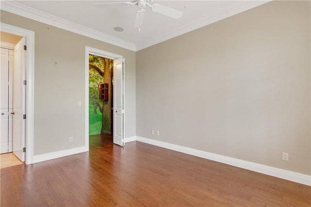 104 Island Plantation Ter Unit 304, Vero Beach, FL 32963 - spare room featuring ceiling fan, ornamental molding, baseboards, and wood finished floors