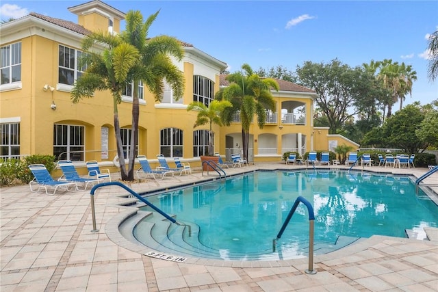 5095 Fairways Cir Unit I304, Vero Beach, FL 32967 - community pool with a patio