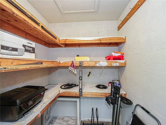 85 Crooked Tree Ln Unit 203, Vero Beach, FL 32962 - view of storage area