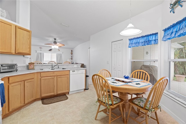 Listing photo 5 - caption unavailable