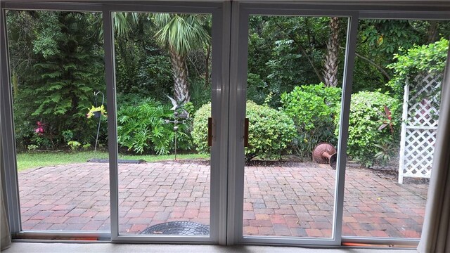 420 Tamarind Pl, Vero Beach, FL 32962 - photo 9