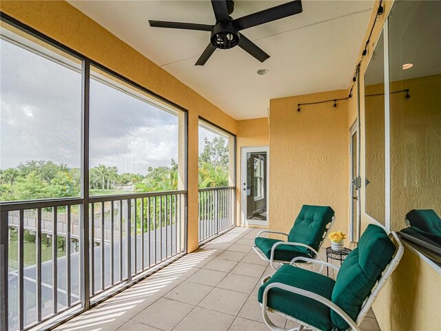 4570 Bridgepointe Way Unit 148, Vero Beach, FL 32967 - sunroom with ceiling fan