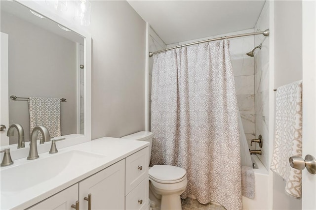 full bath with shower / bath combo with shower curtain, toilet, and vanity