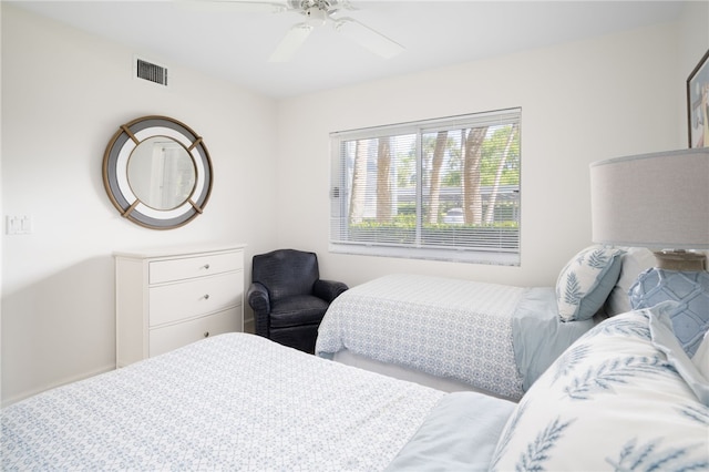 bedroom featuring ceiling fan